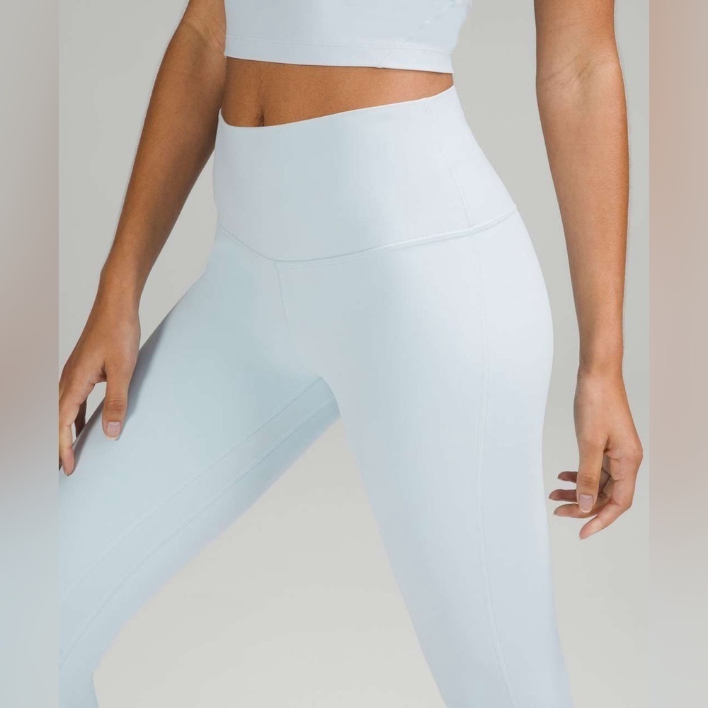 Lululemon Align High-Rise Crop 23" - Picture 7 of 9